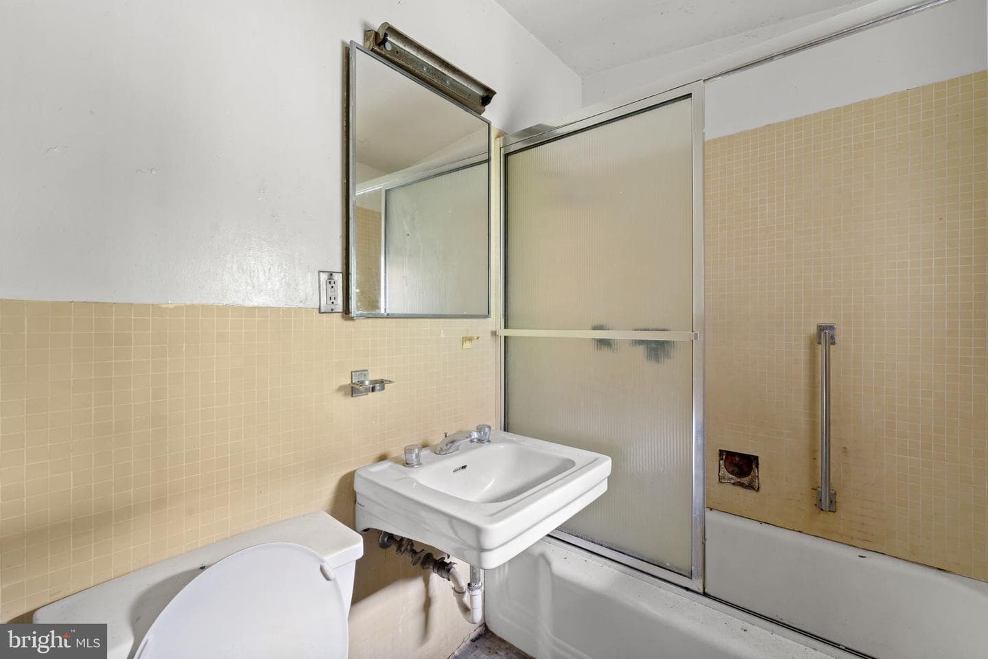 2935 Whitehall Road photo 35
