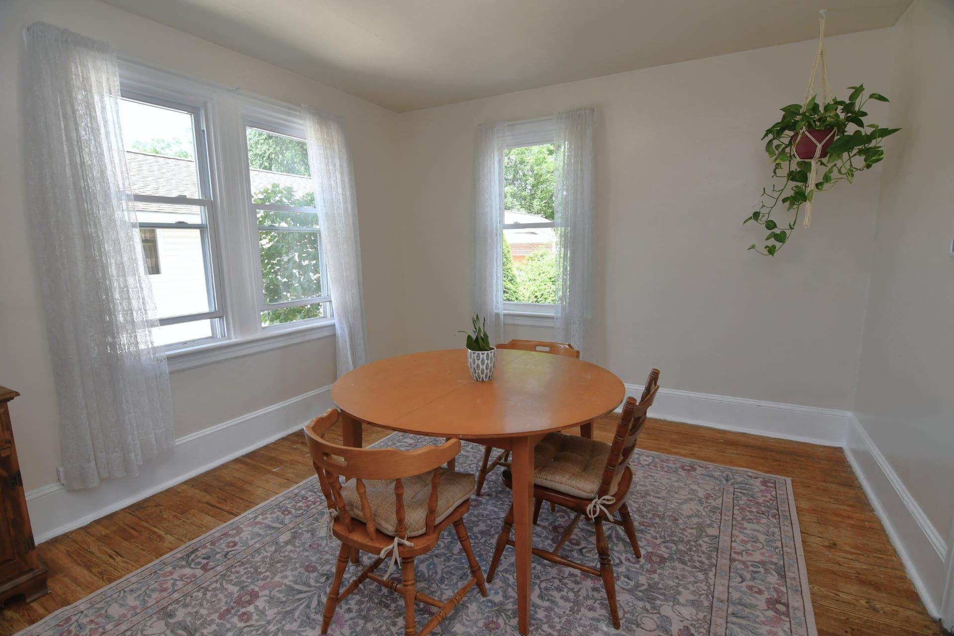 25 Center Avenue photo 5