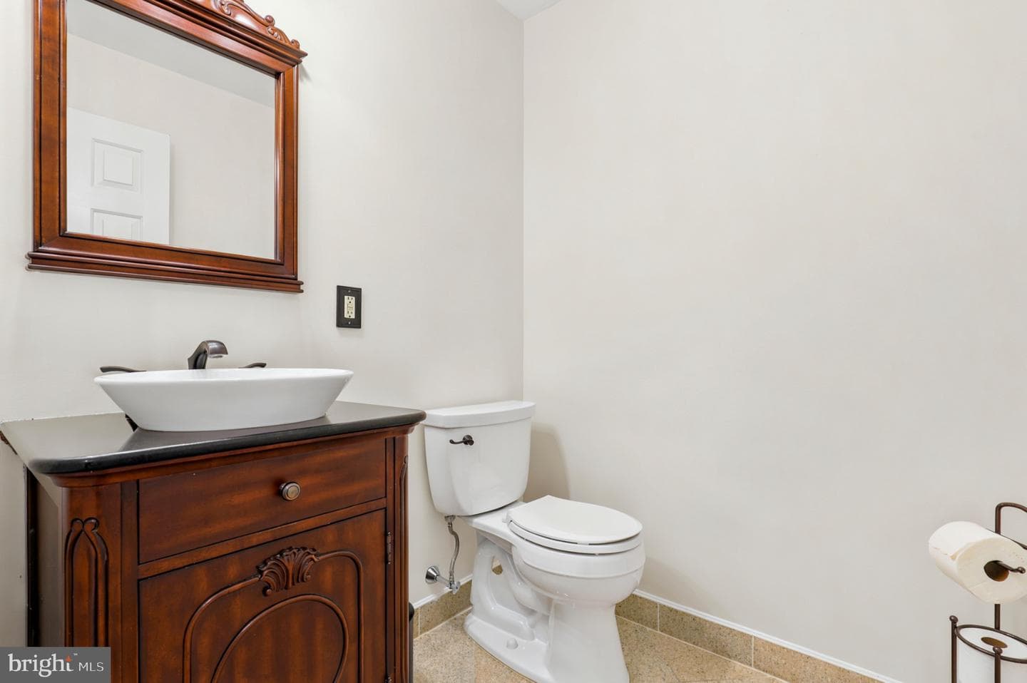 587 Weikel Road photo 14