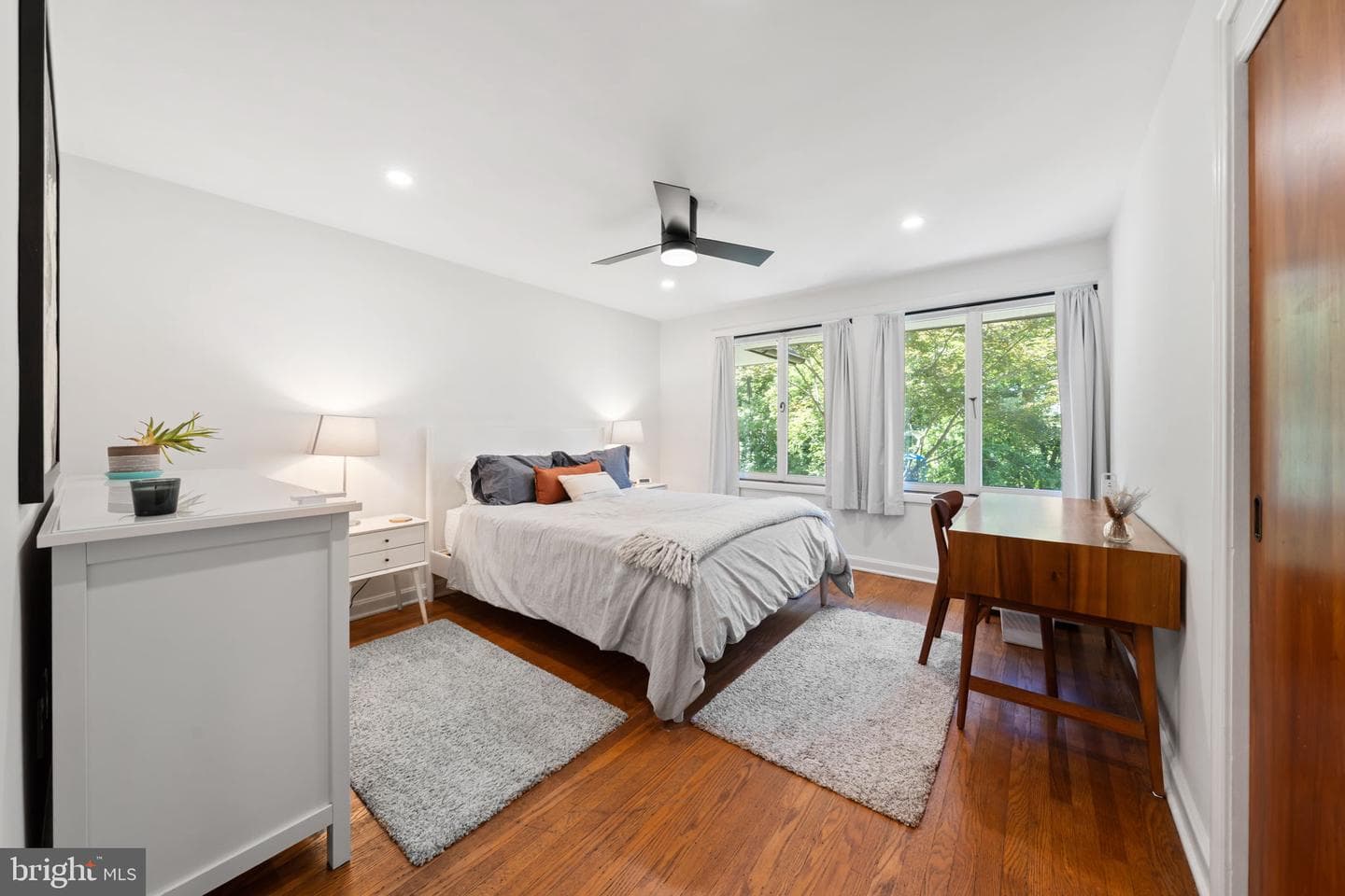 118 S Schuylkill Avenue photo 32