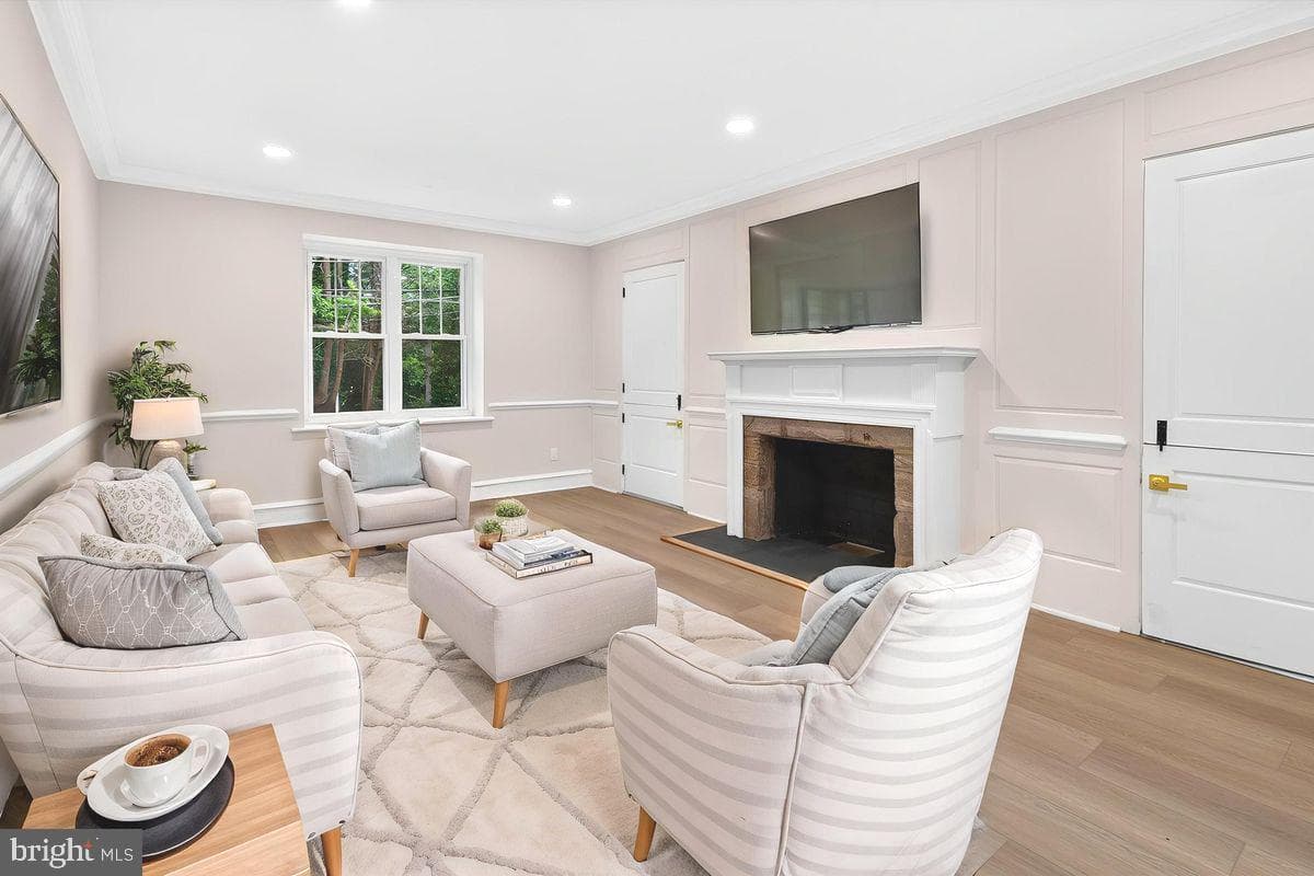 401 Carlton Avenue photo 11