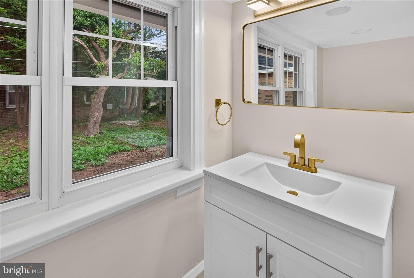 401 Carlton Avenue photo 31