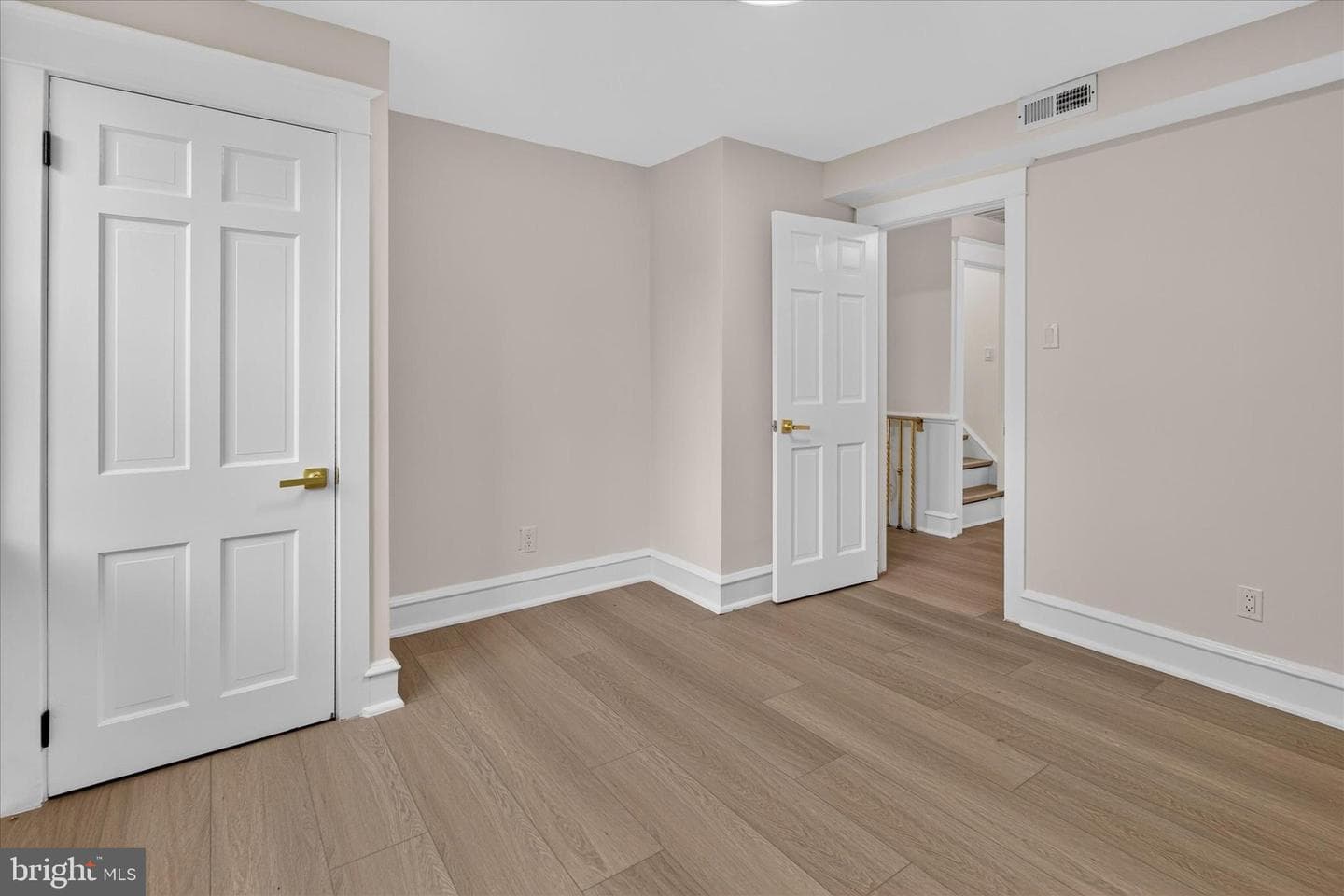 401 Carlton Avenue photo 46