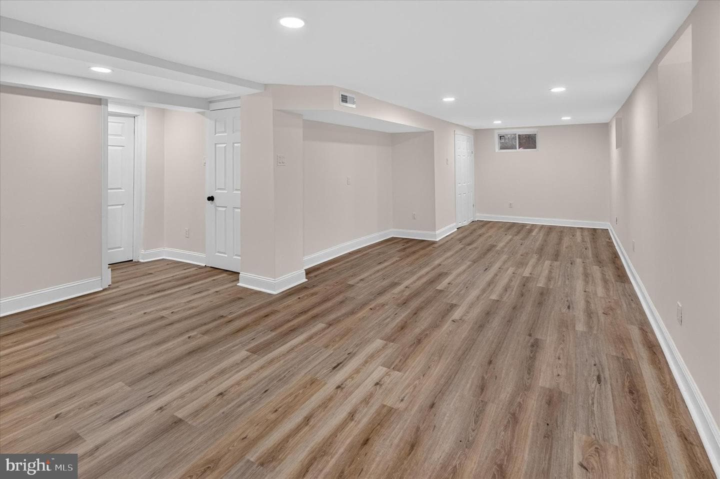 401 Carlton Avenue photo 63