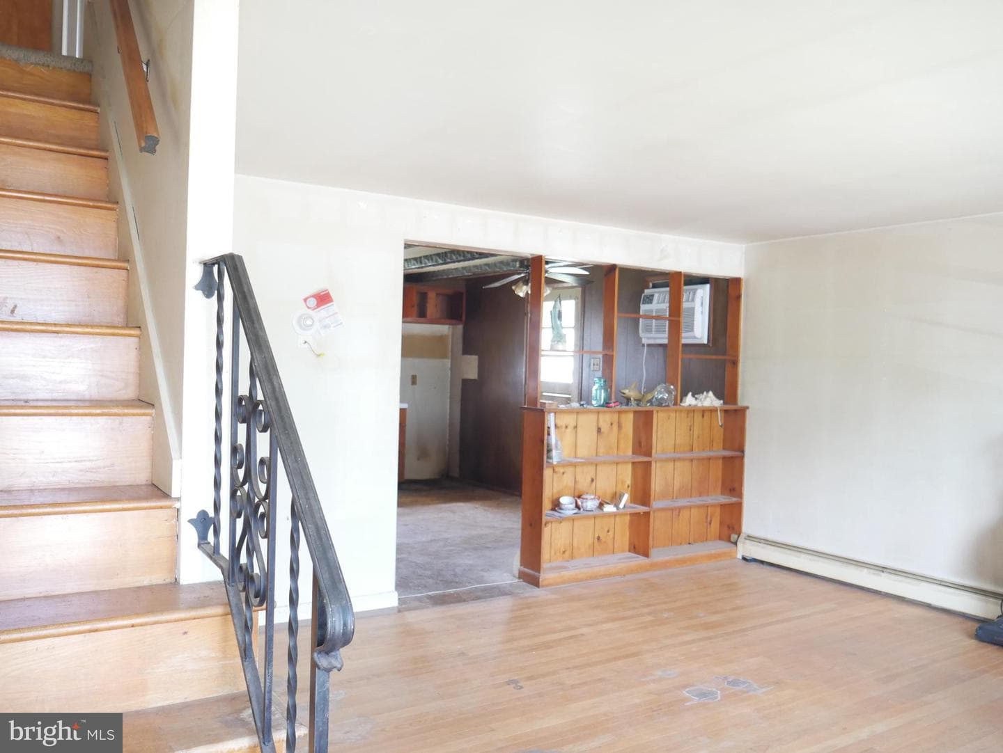 447 Spring Street photo 11