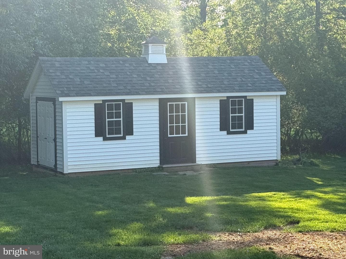1038 Hickory Drive photo 3