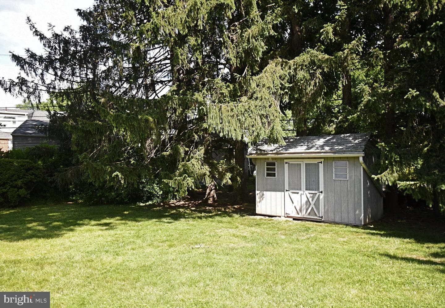 610 Topsfield Road photo 33