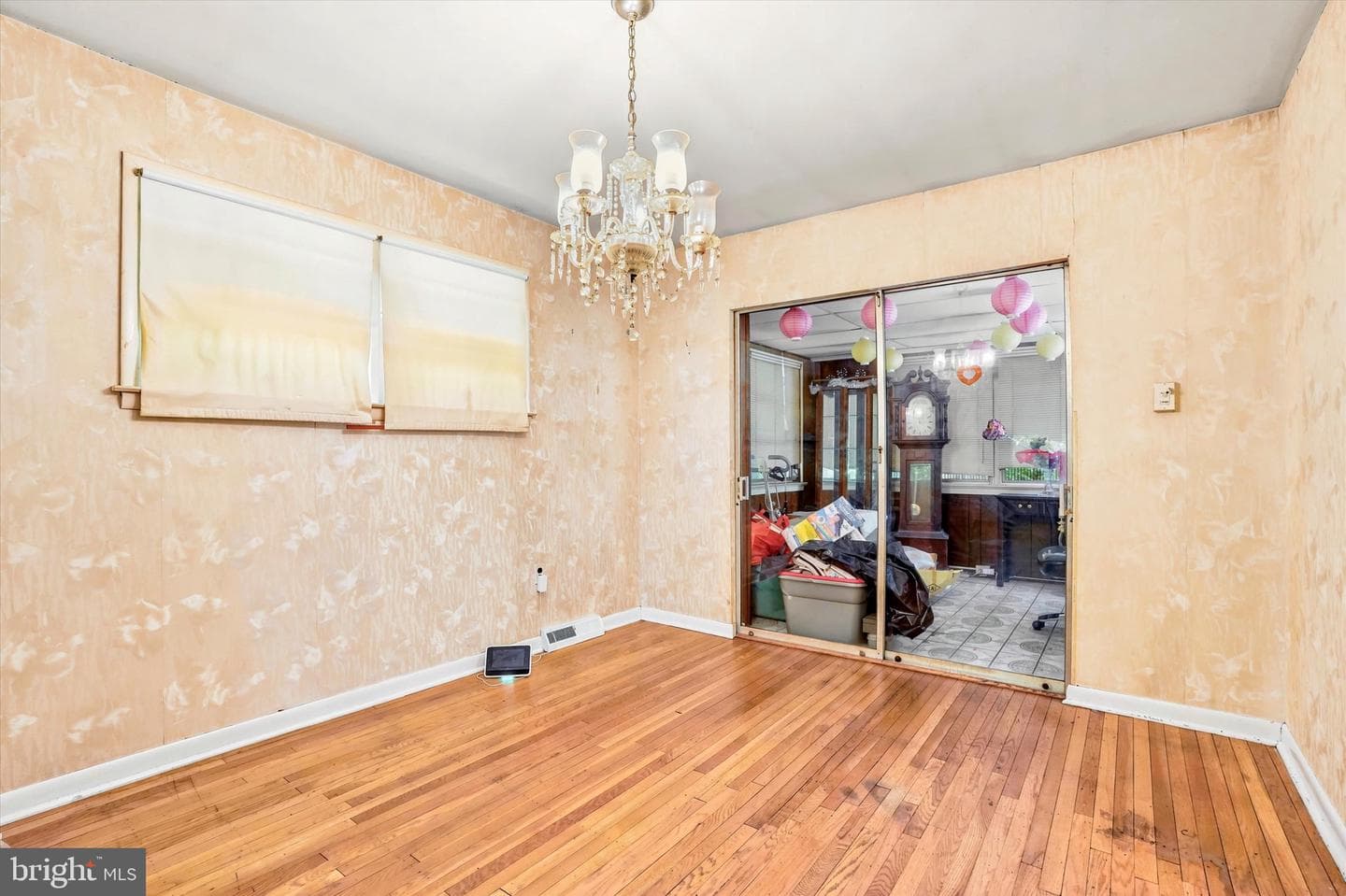 858 Hilldale Road photo 6