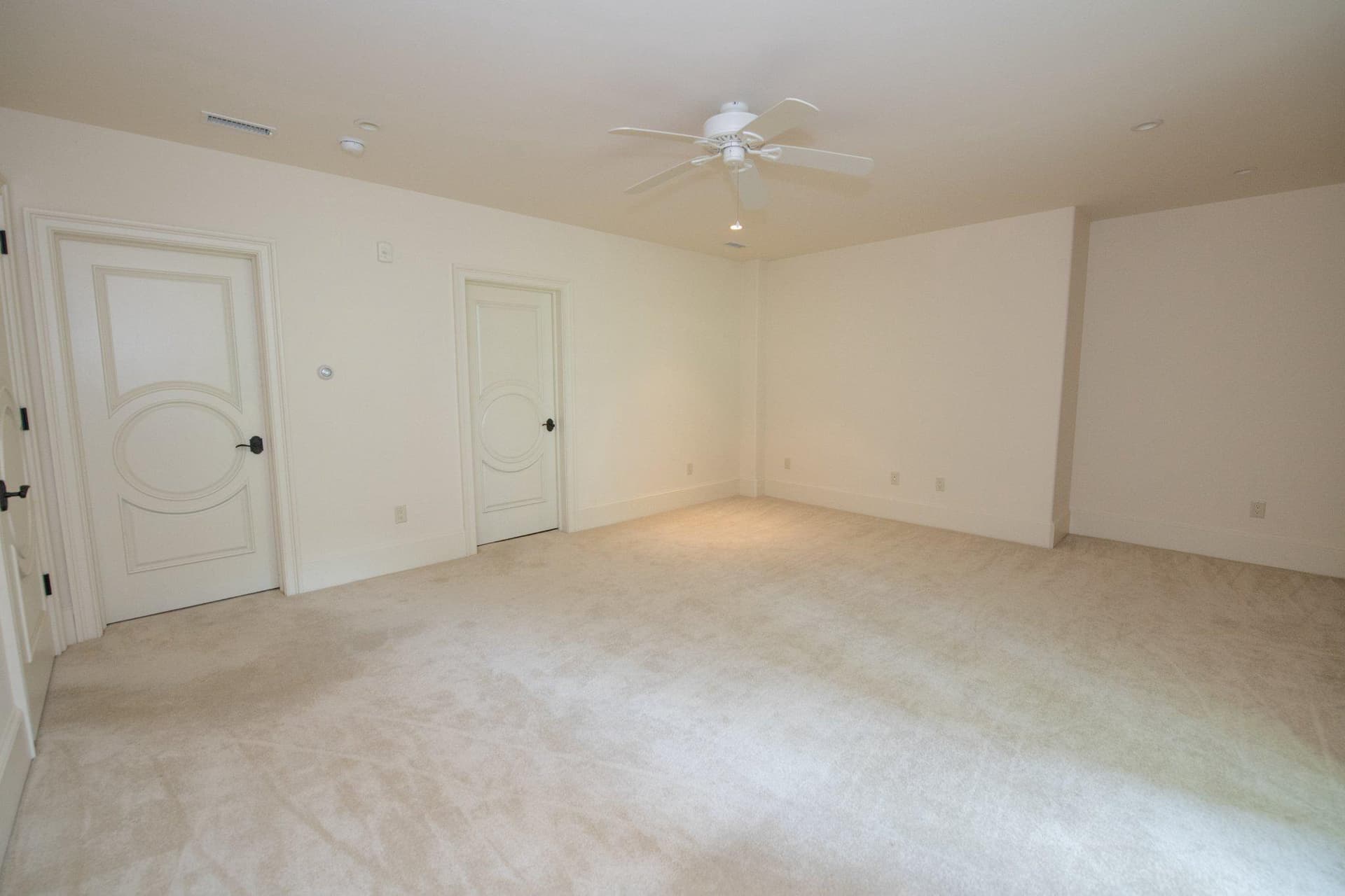 711 Moredon Road photo 109