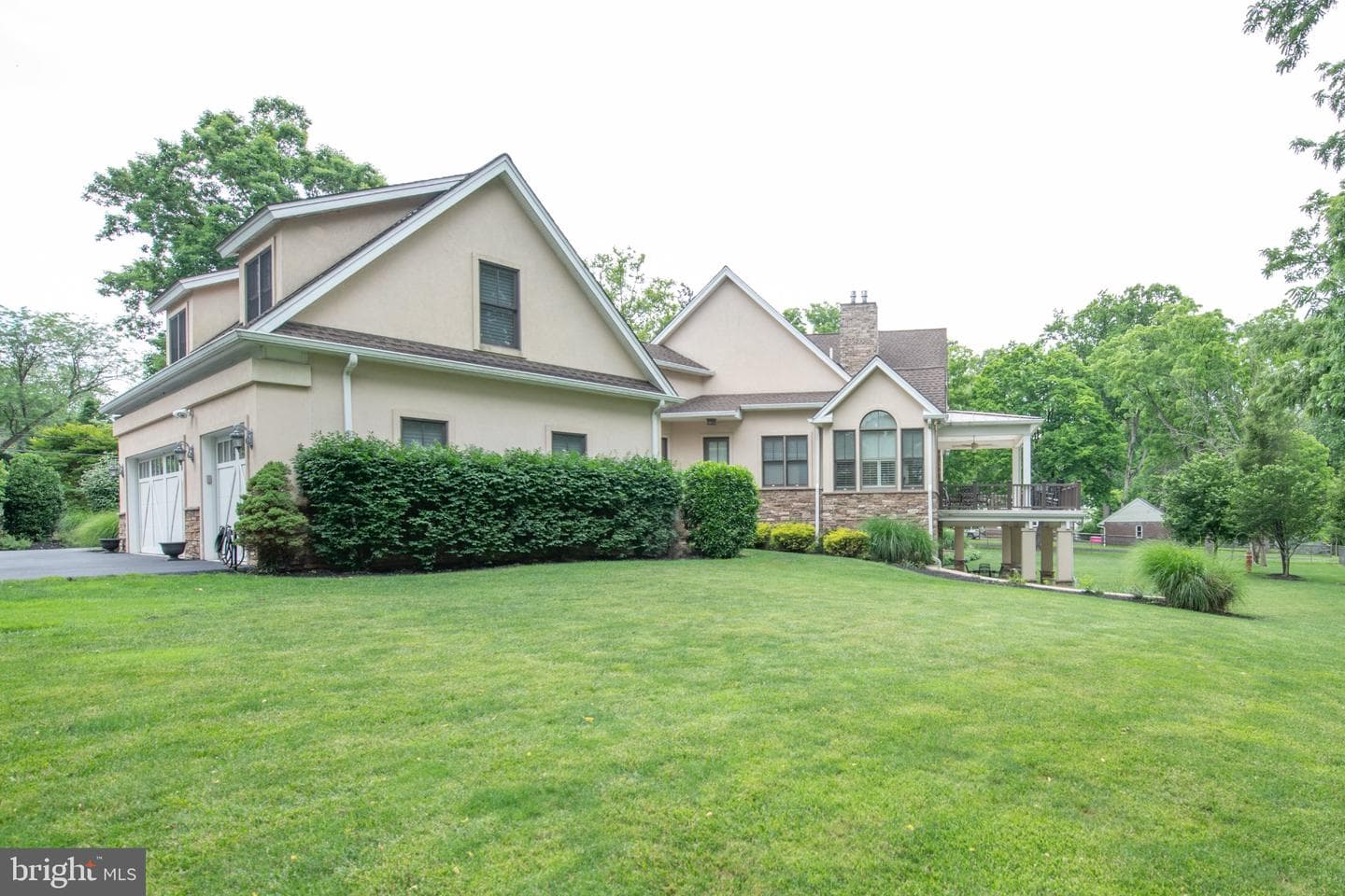 711 Moredon Road photo 26