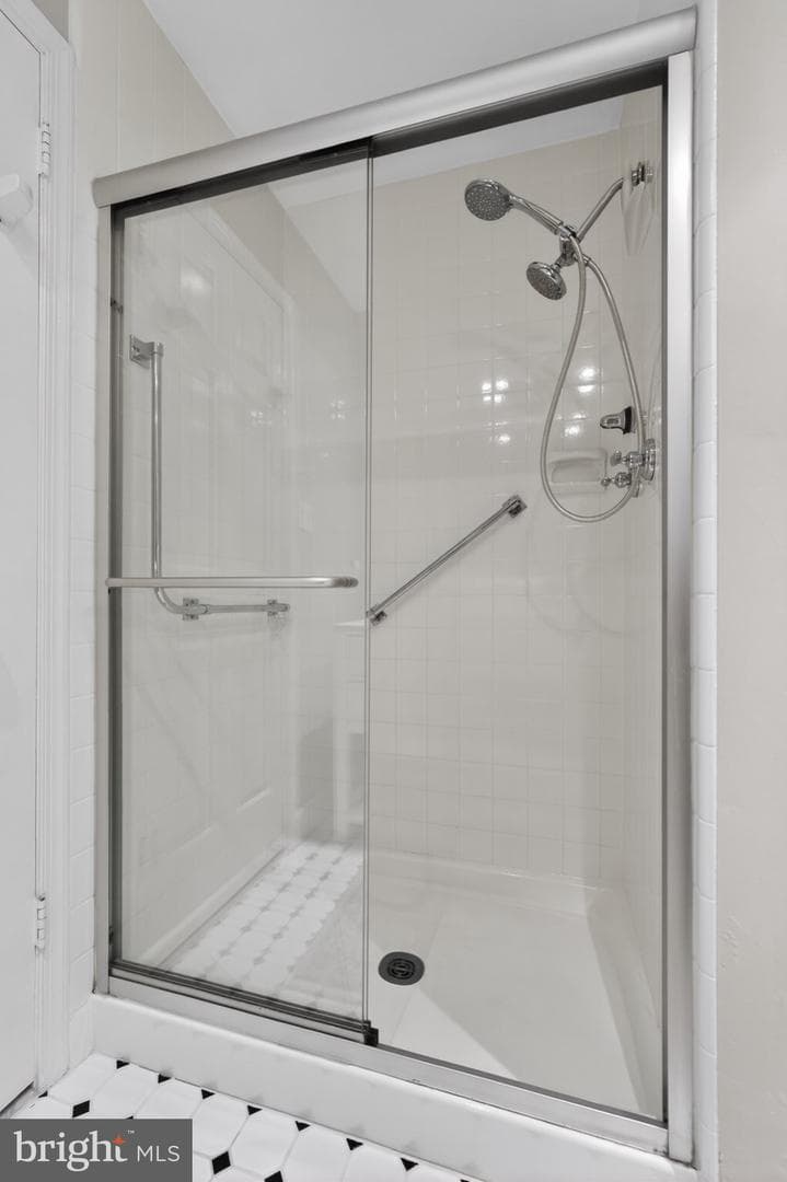 264 Montgomery #202 photo 18