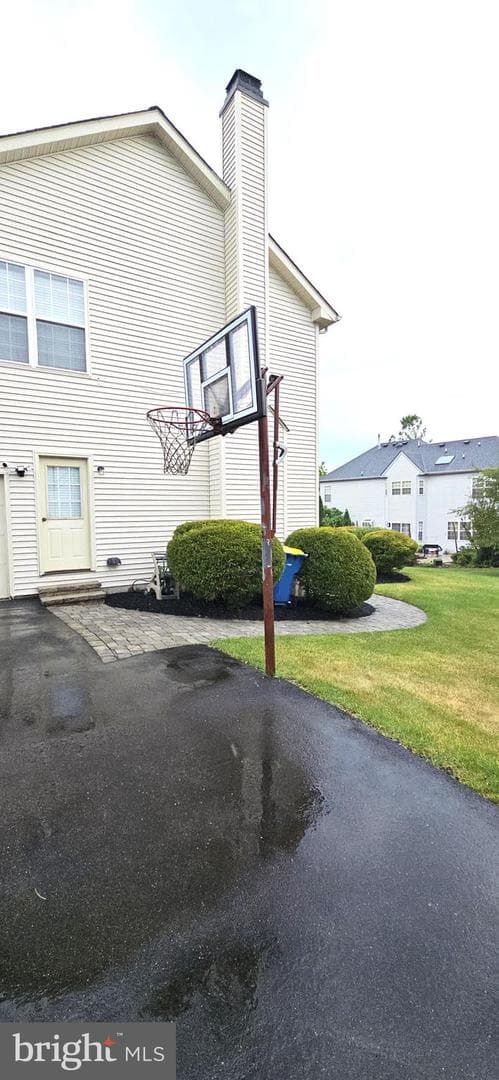 101 Tennyson Lane photo 46