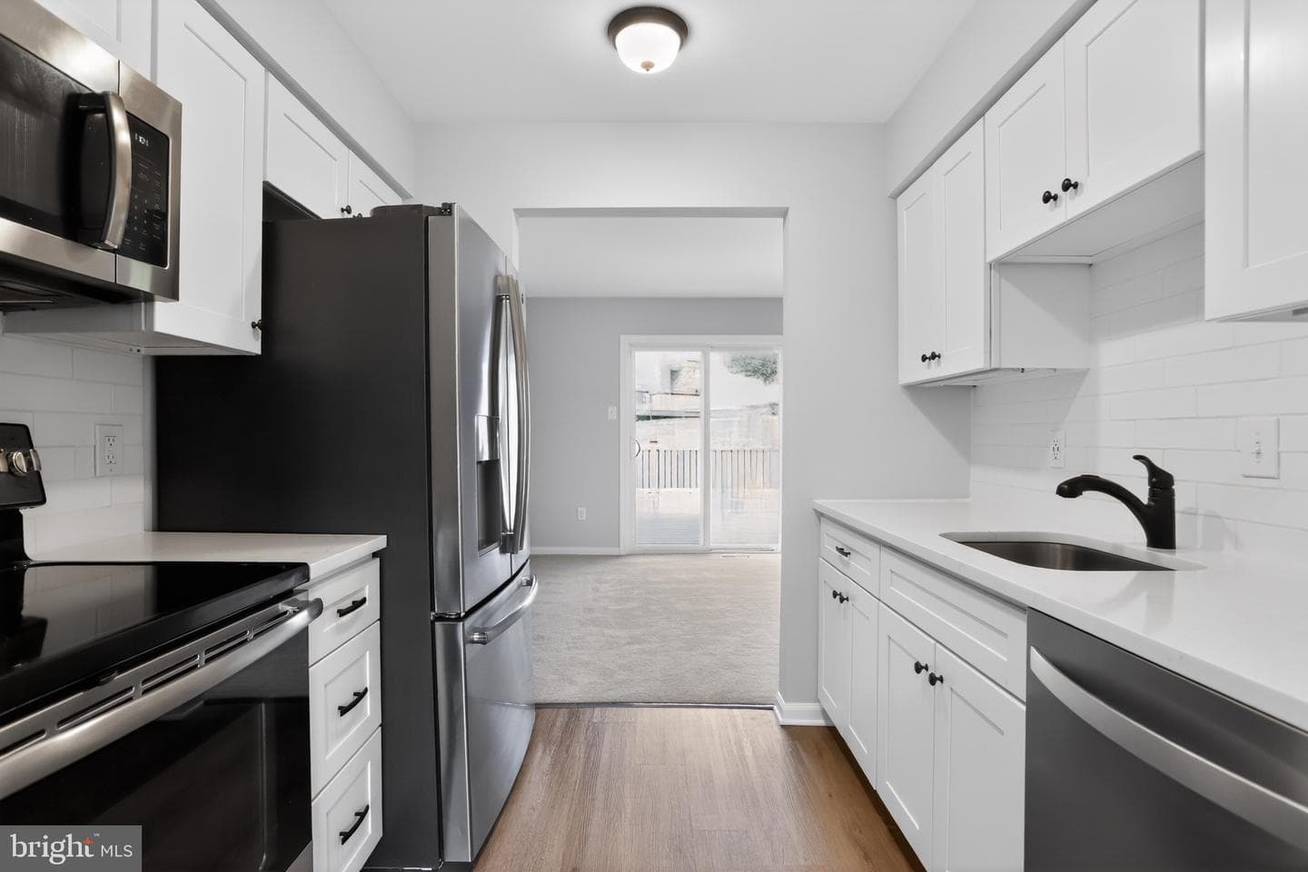 501 Somerset Court photo 7