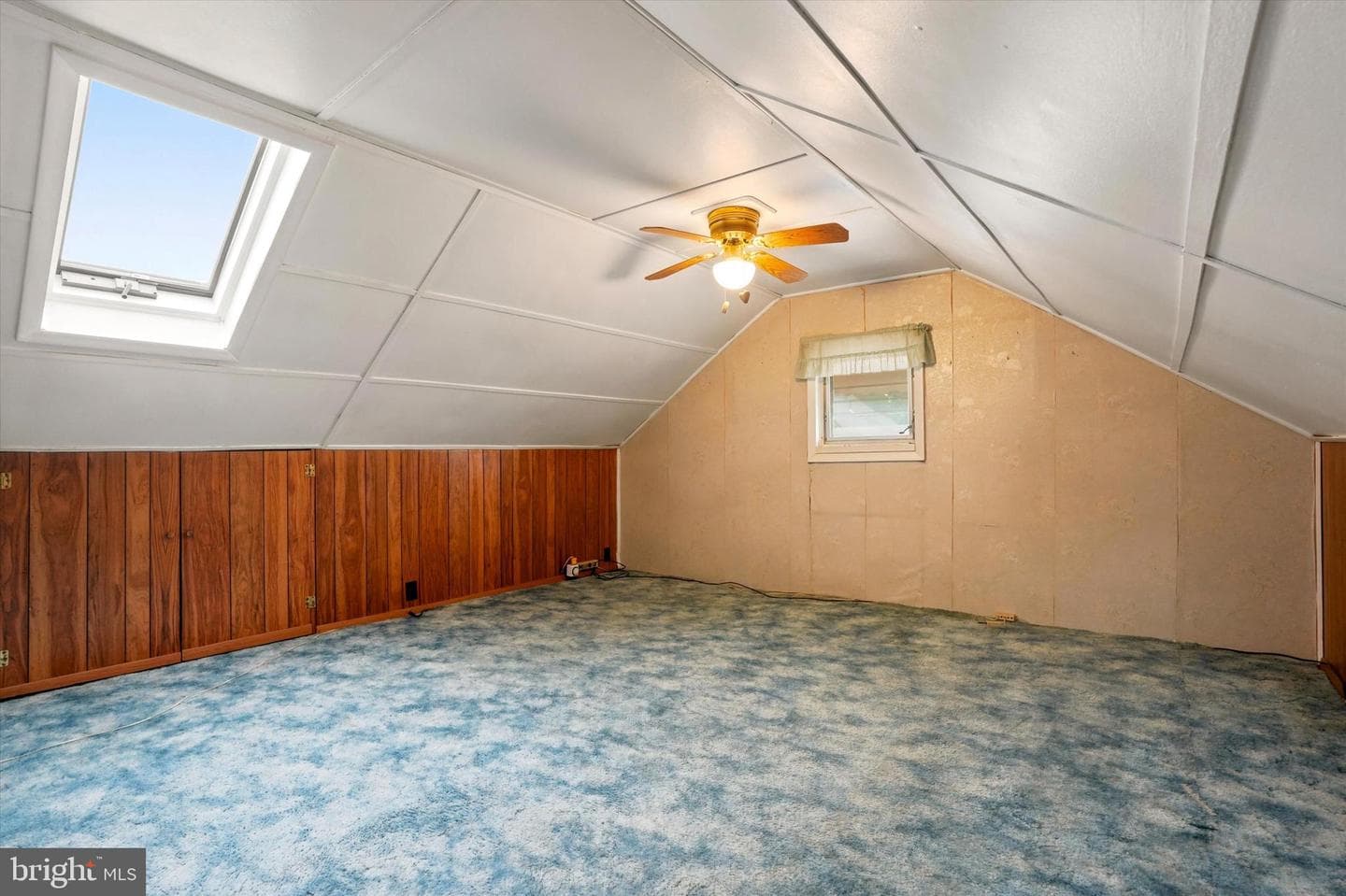35 Elm Avenue photo 18