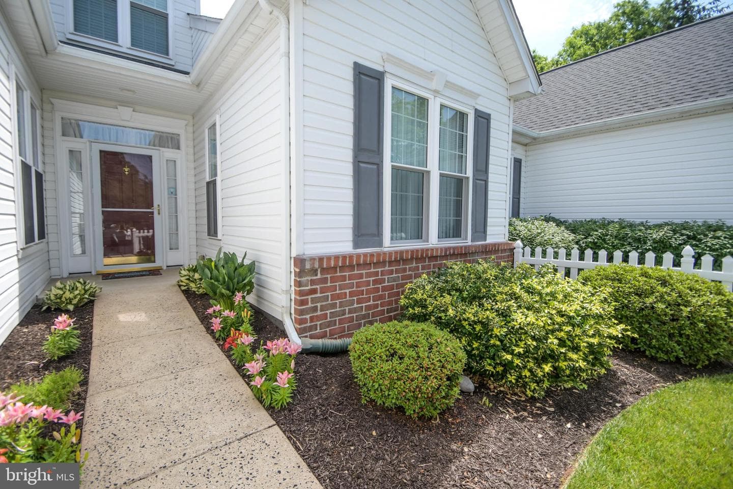1503 Tarrington Way photo 10