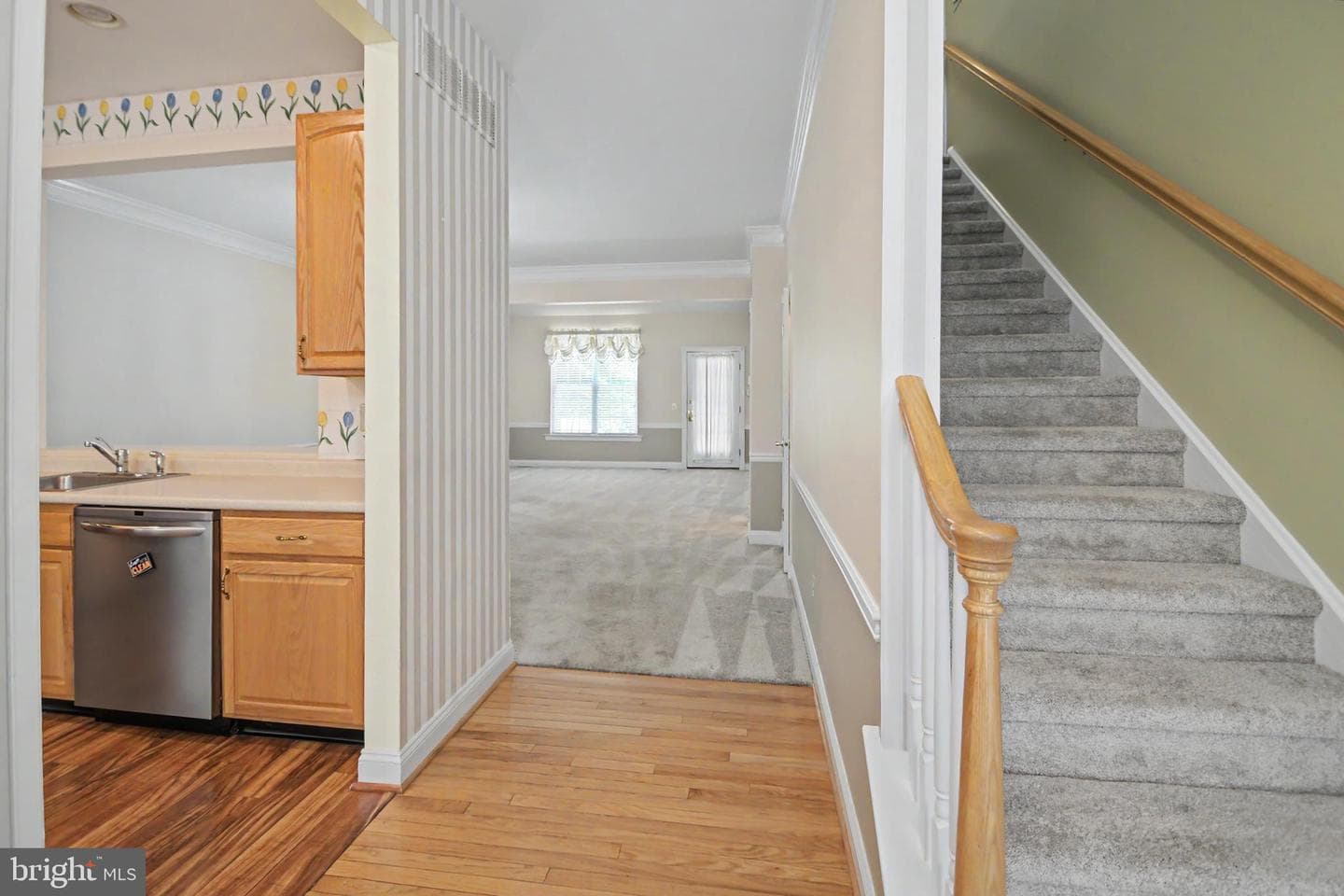 1503 Tarrington Way photo 18