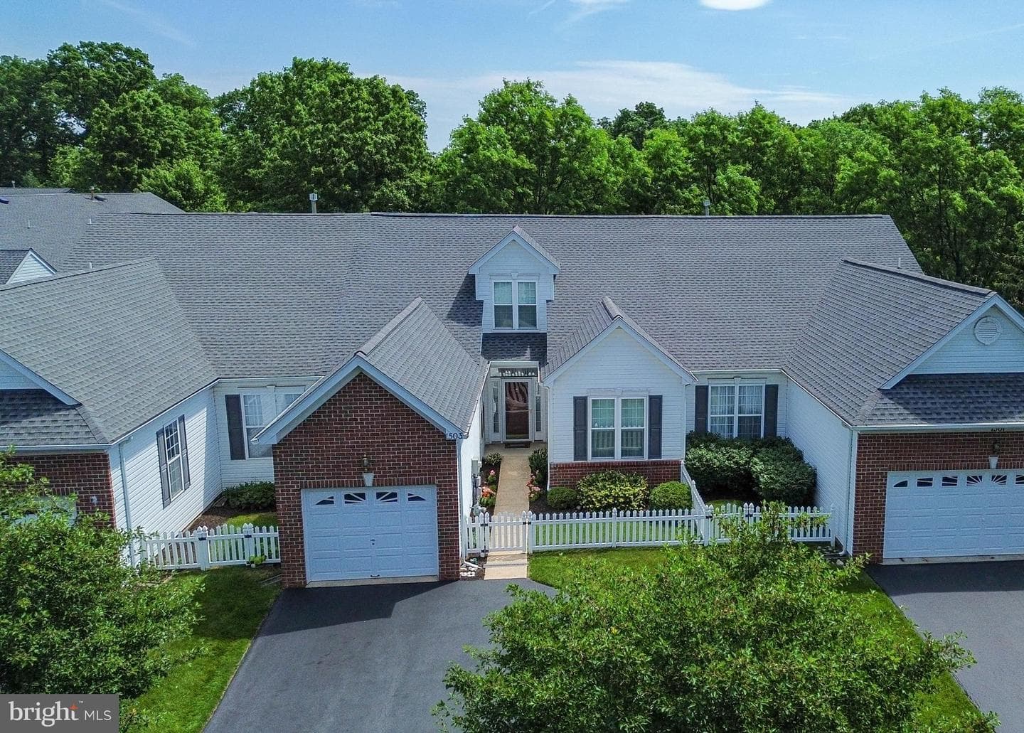 1503 Tarrington Way photo 3