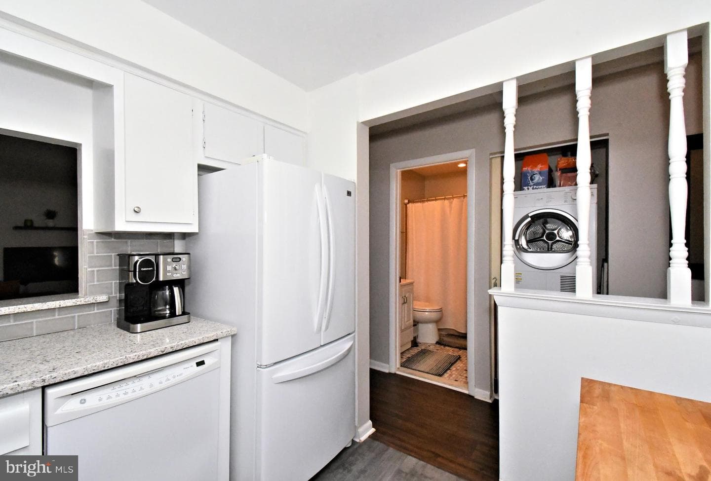 1108b Jefferson Court photo 15