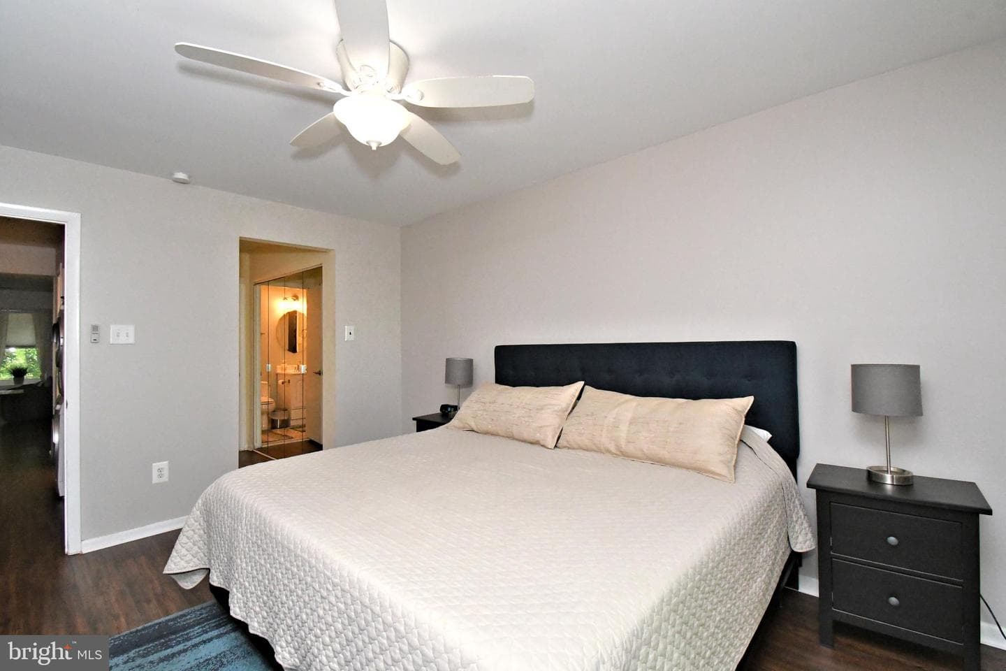 1108b Jefferson Court photo 21