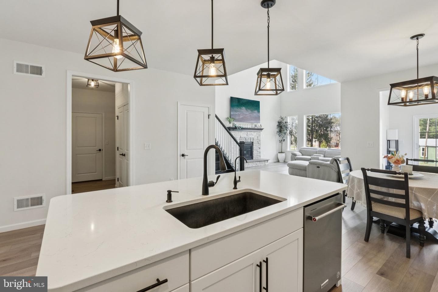 15 Patricia Drive photo 12