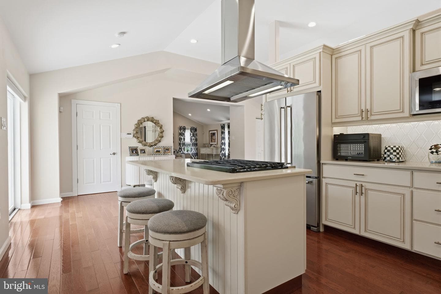 3637 Buck Road photo 9