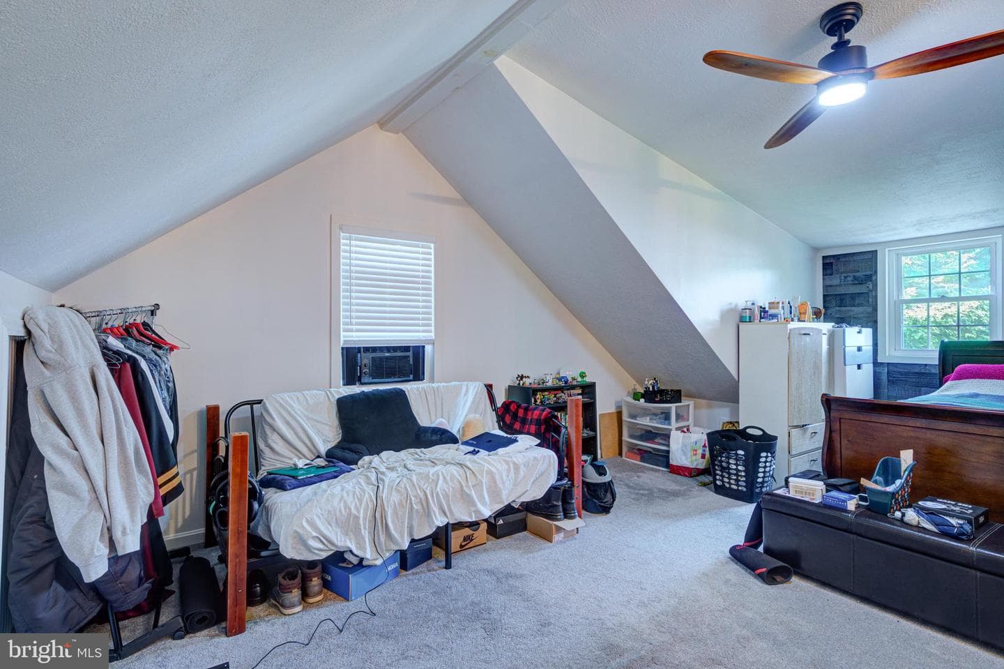 535 Beecher Avenue photo 21