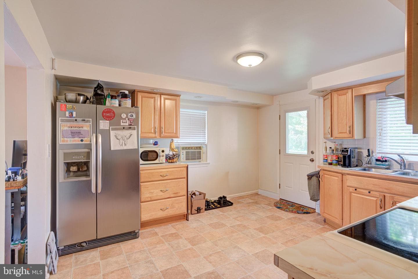 535 Beecher Avenue photo 3
