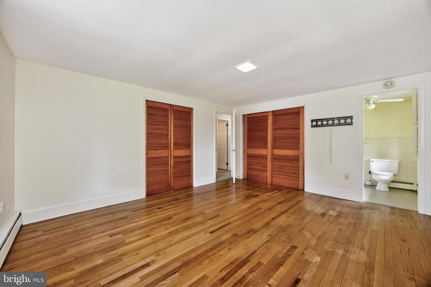 40 2nd Street photo 23