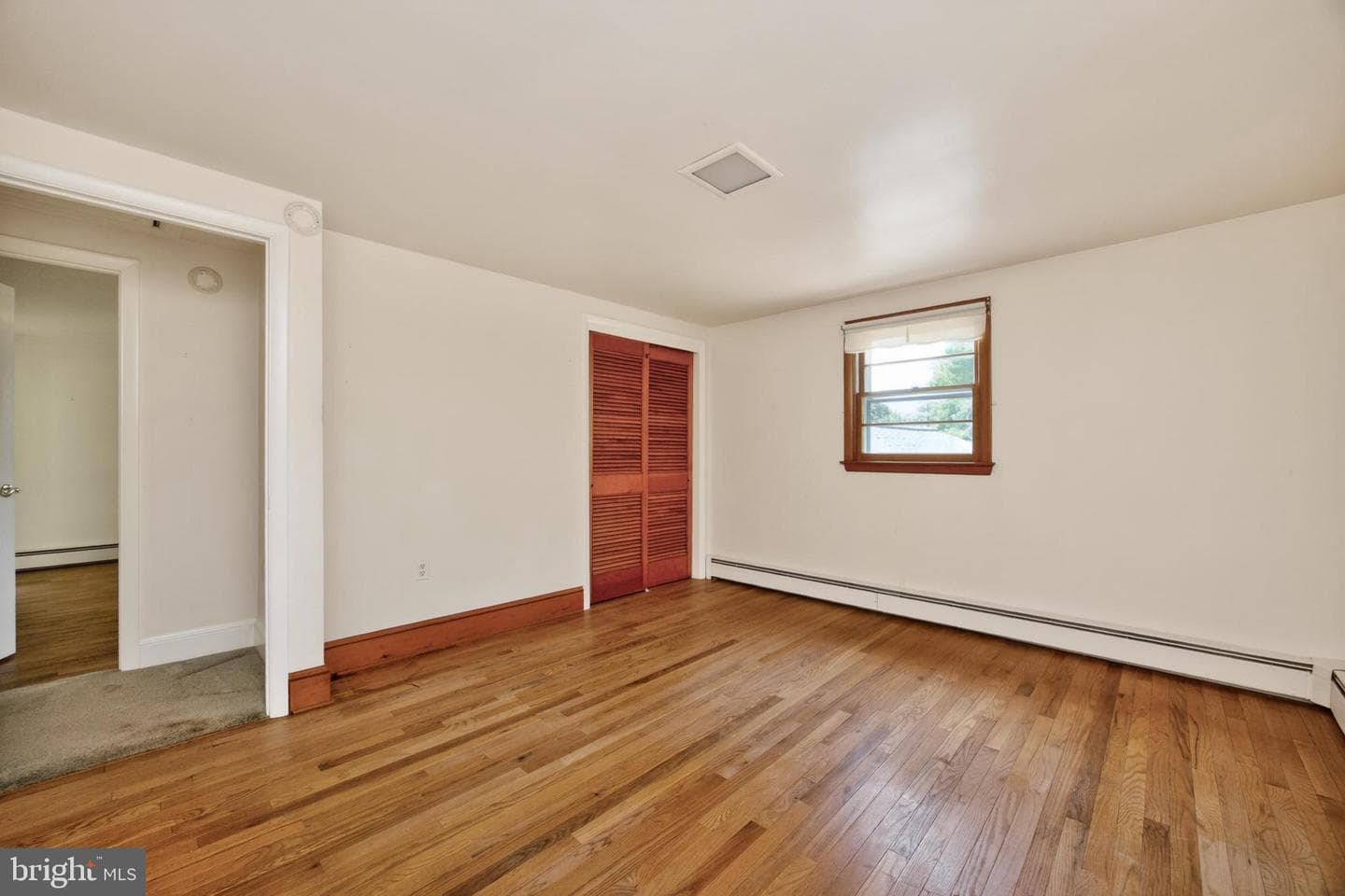 40 2nd Street photo 26