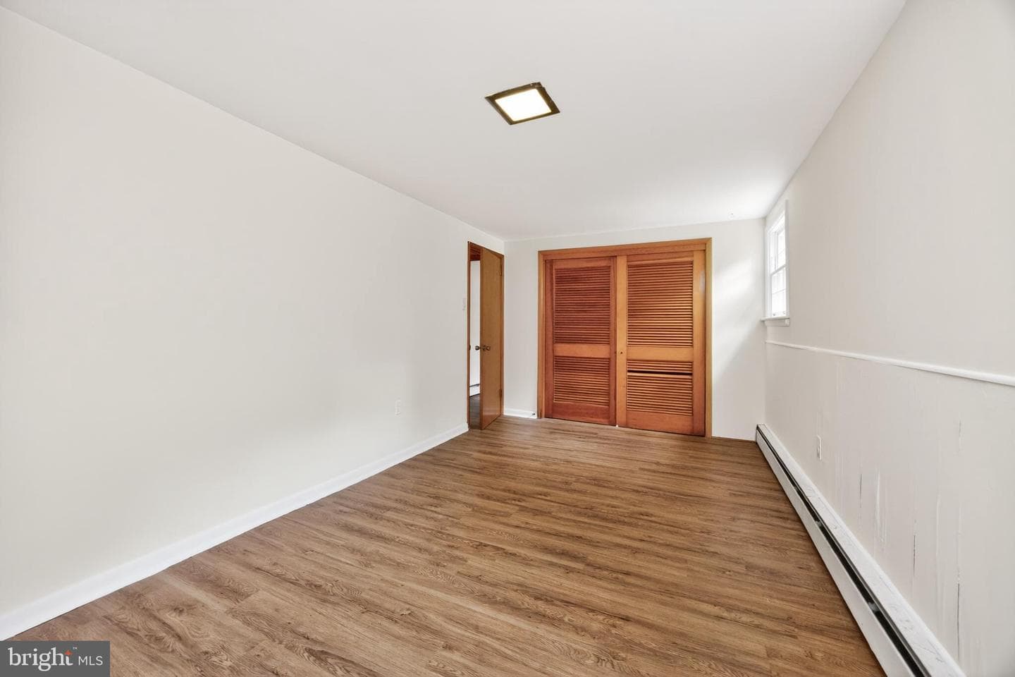 40 2nd Street photo 33