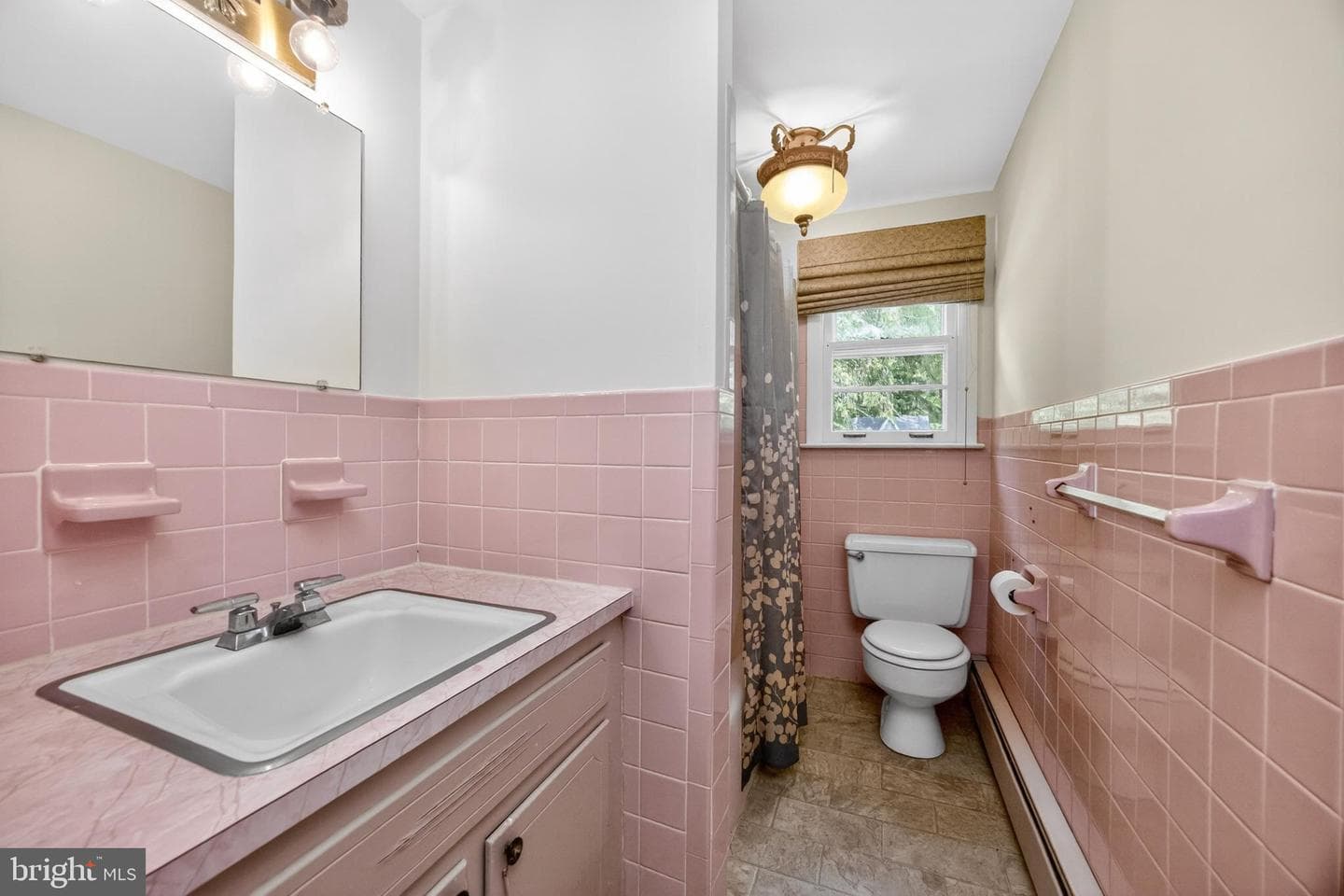 40 2nd Street photo 34
