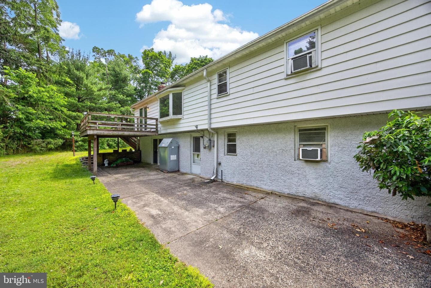 40 2nd Street photo 46