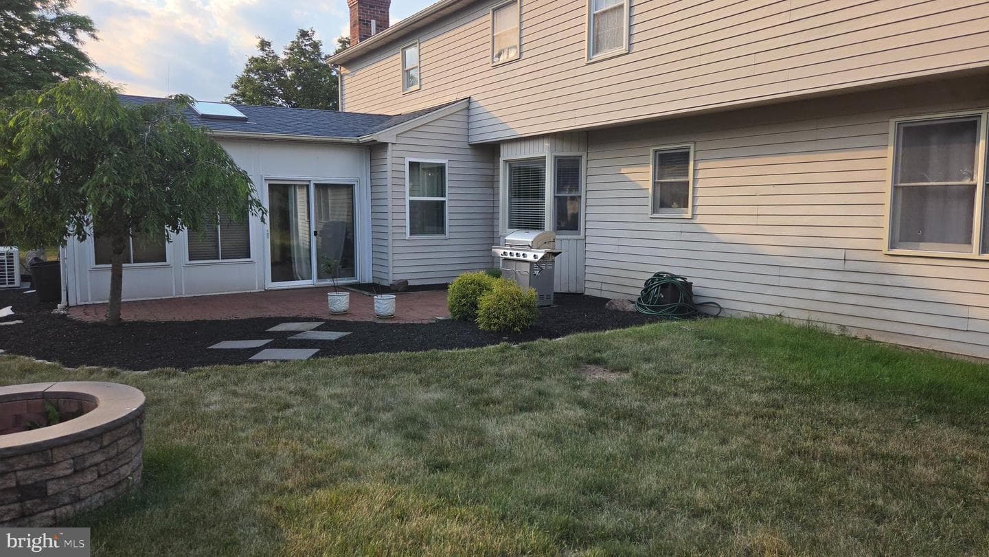 406 Bow Lane photo 16