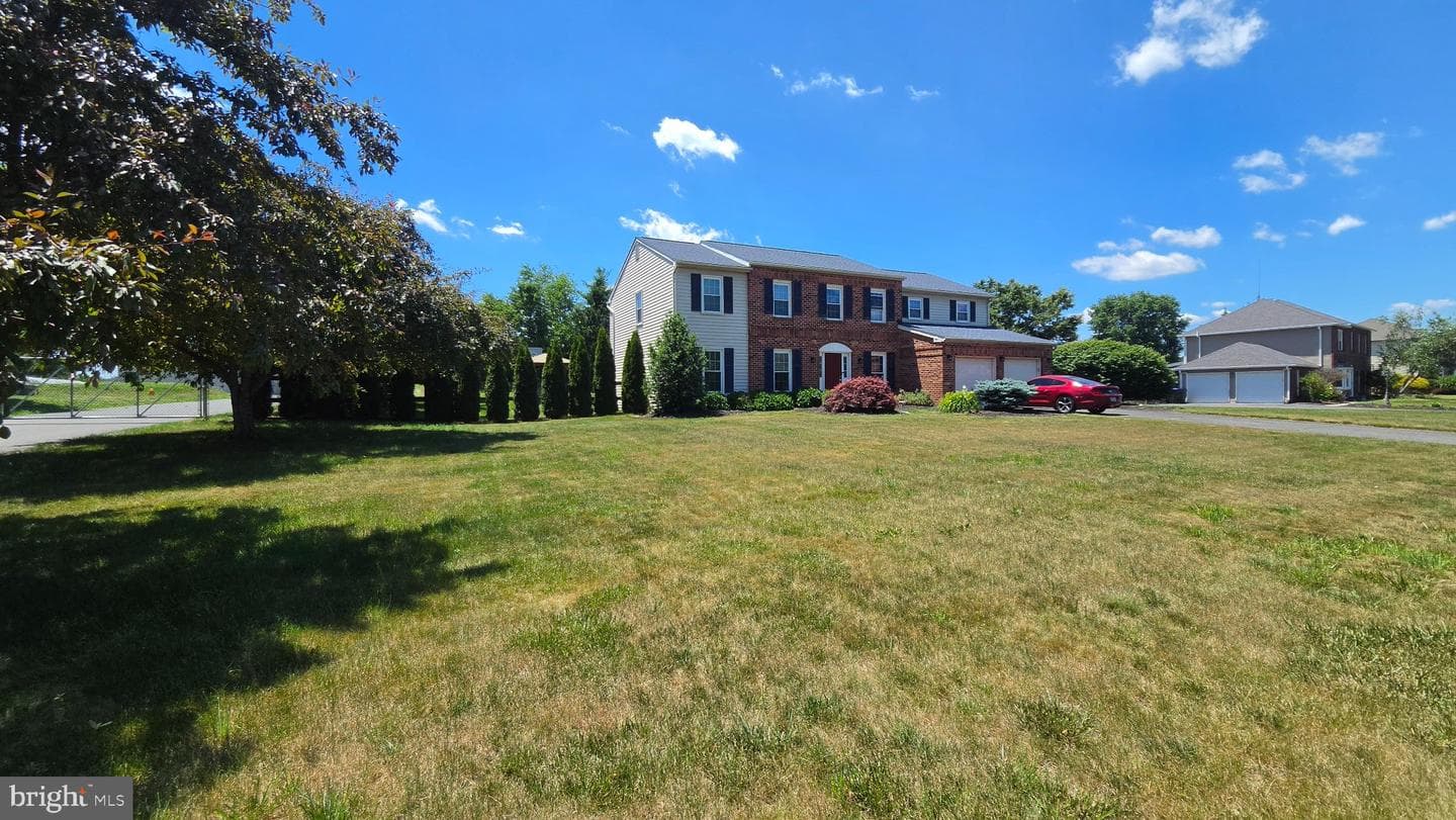 406 Bow Lane photo 4