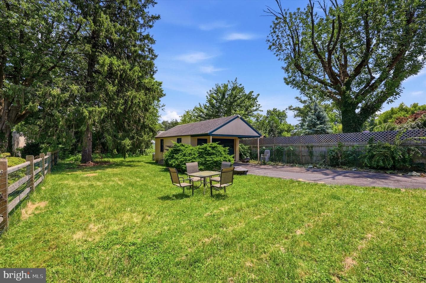 70 N Wakefield Road photo 23