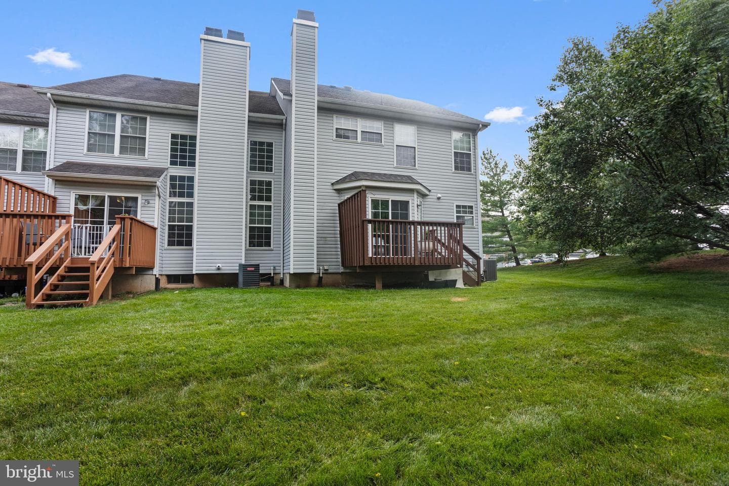 1030 Greenes Way Circle photo 44