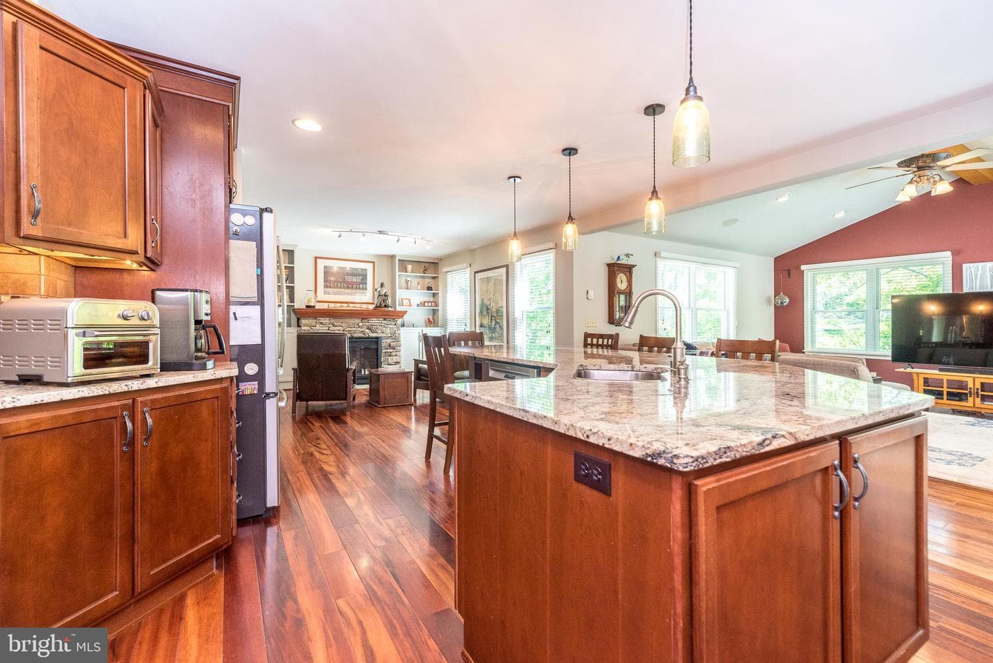 236 Longchamp Drive photo 20