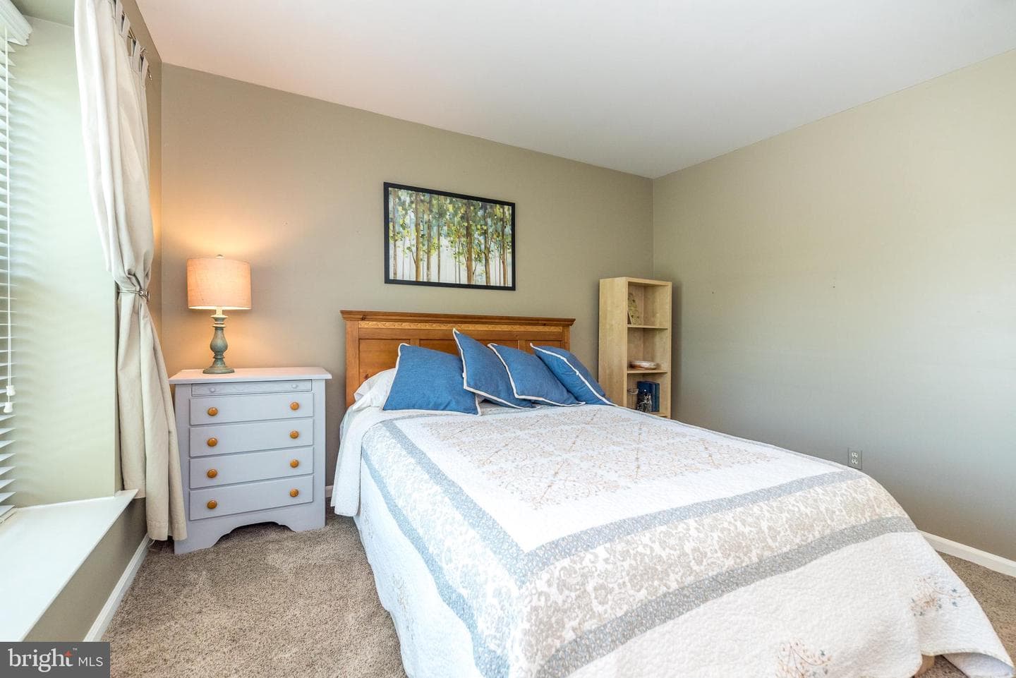 236 Longchamp Drive photo 45