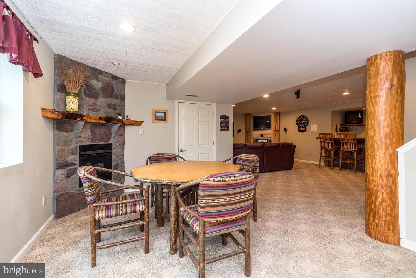 236 Longchamp Drive photo 53