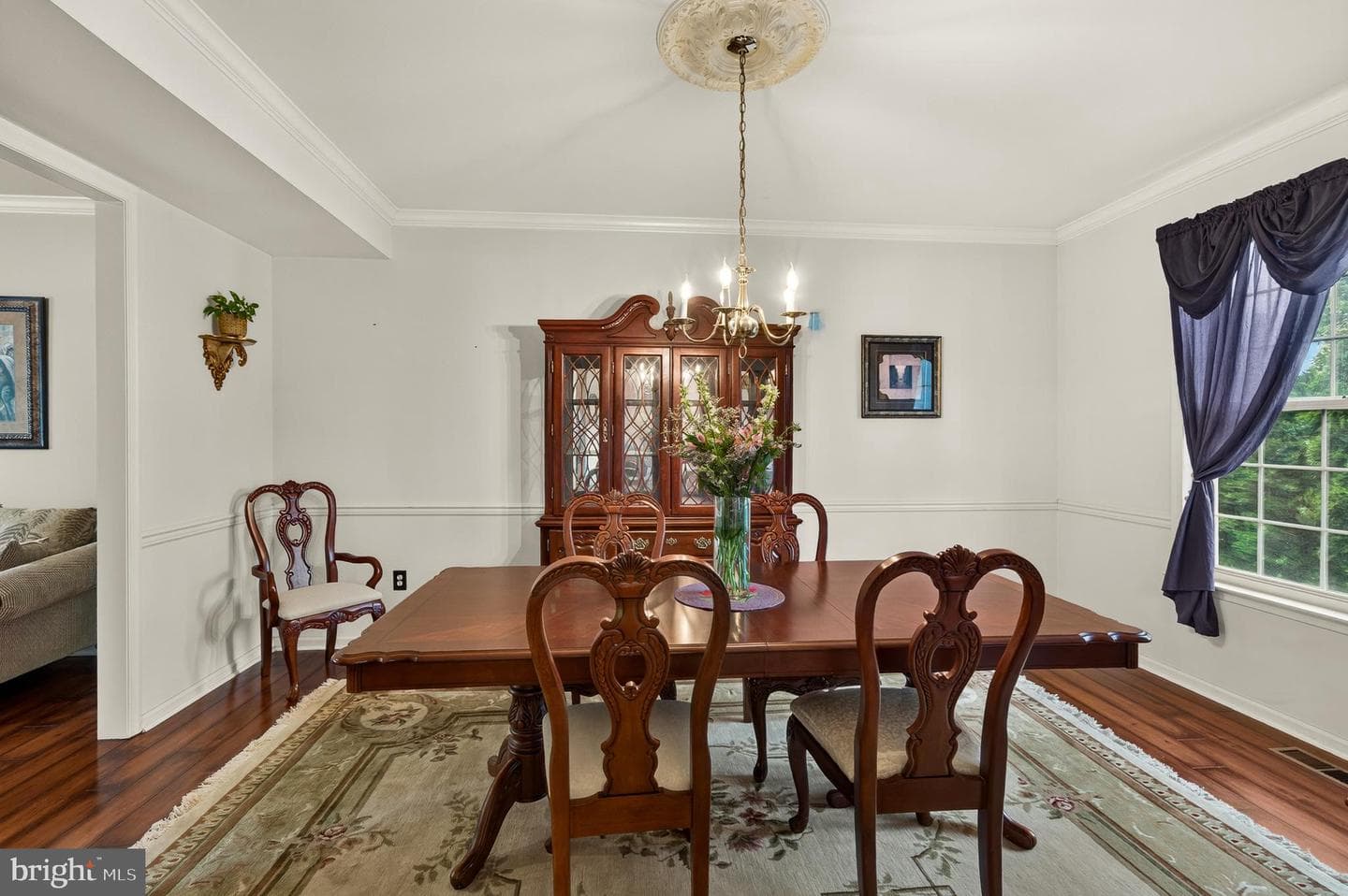 10 Surrey Lane photo 5