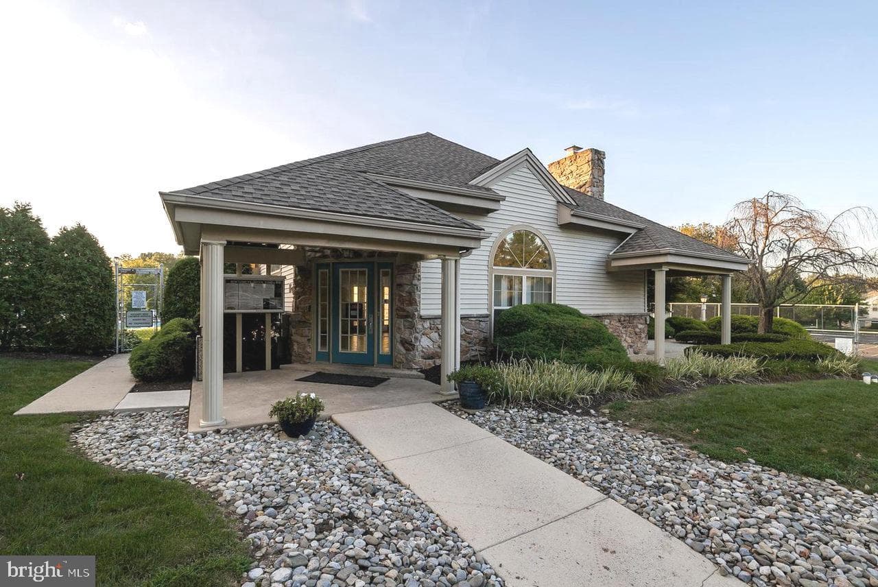 102 Foxmeadow Drive #condo 102 photo 38