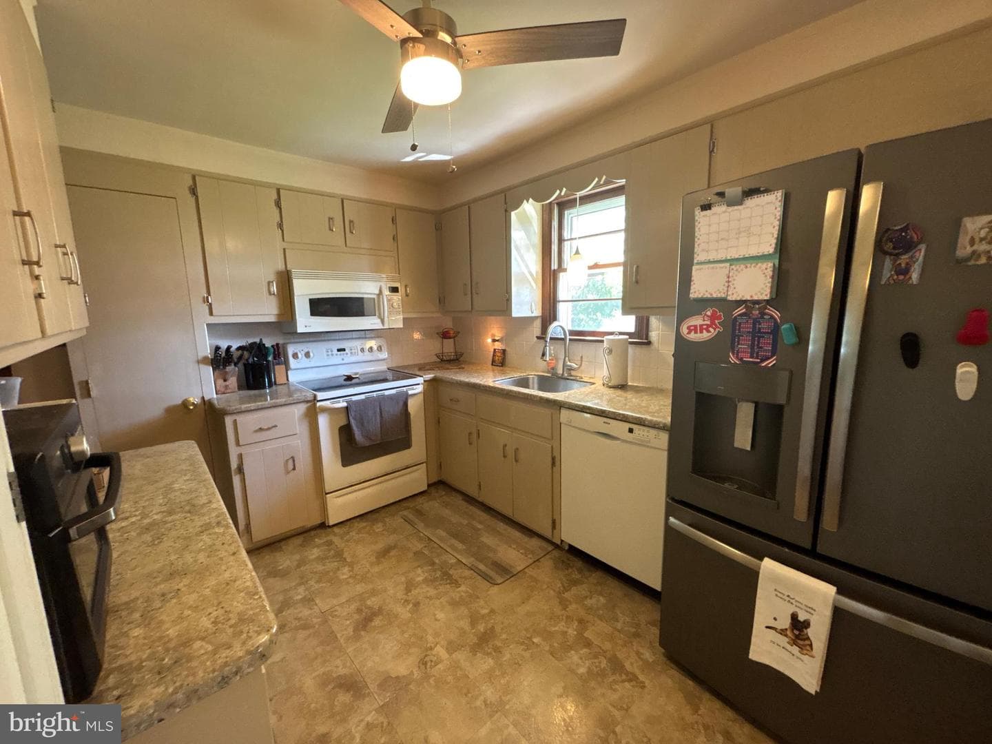 27 Oak Lane photo 10