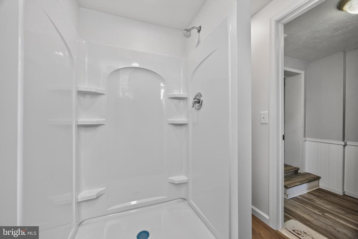 332 Walnut Street photo 11