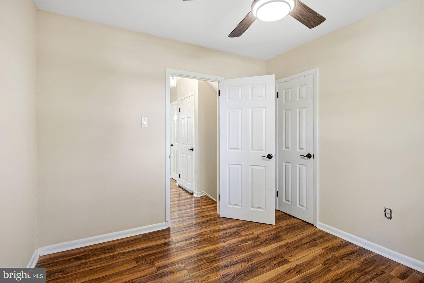 234 Arundel Avenue photo 18
