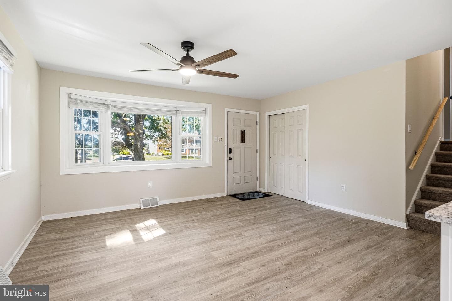 234 Arundel Avenue photo 3