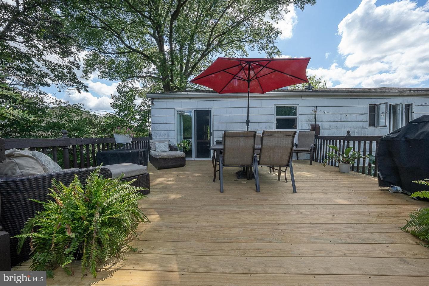 24 Brimfield photo 22