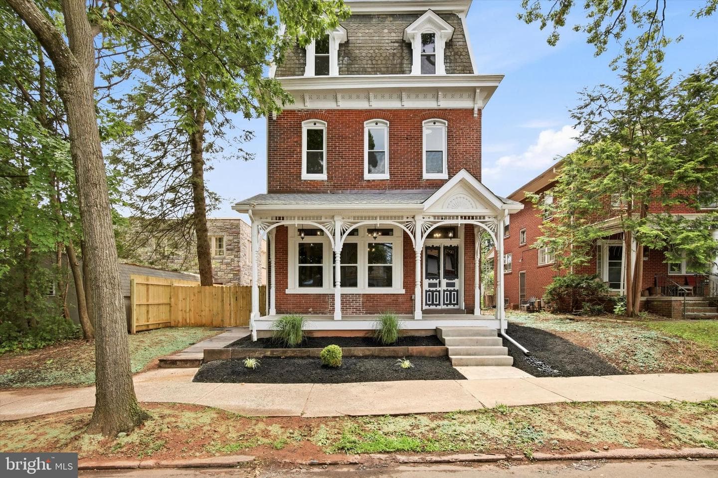 1040 E High Street photo 34