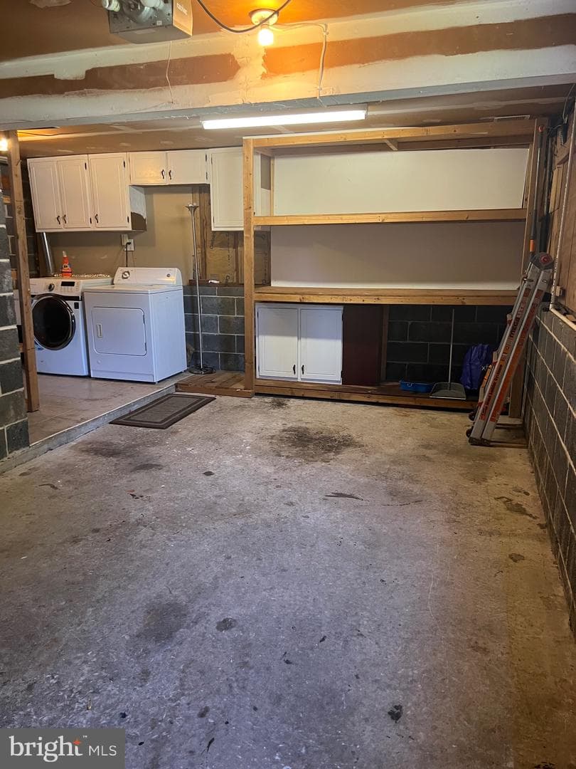 599 Elliott Drive photo 25