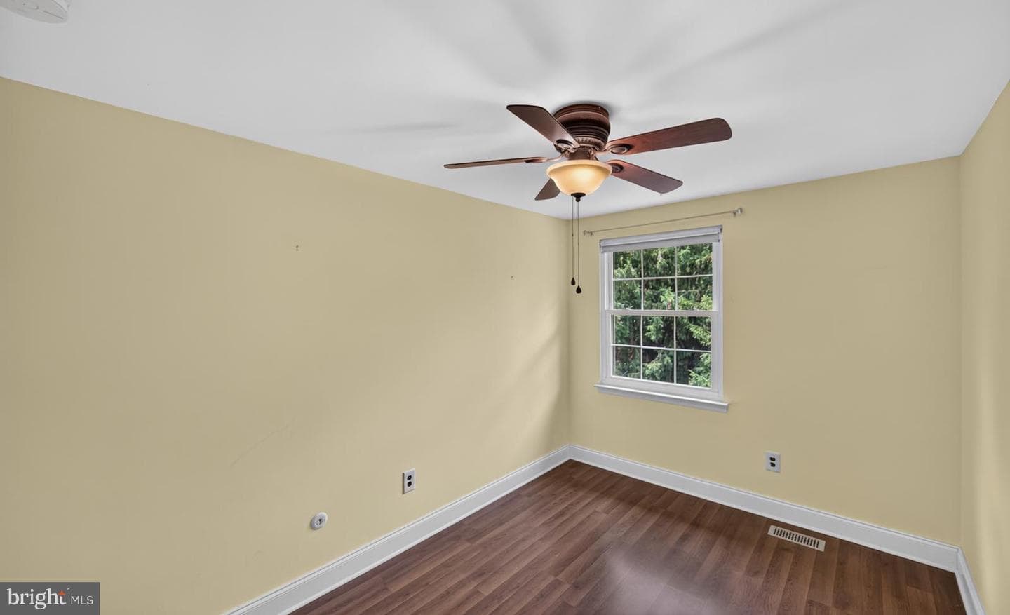 306 Livingston Court photo 21