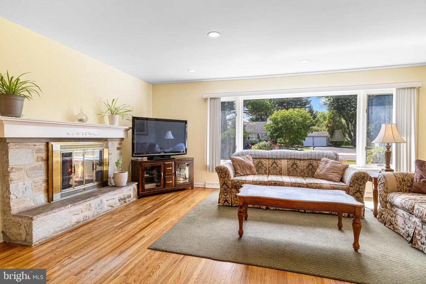 3882 Whitman Road photo 7
